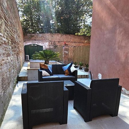 Small Villa With Private Garden Venezia Esterno foto